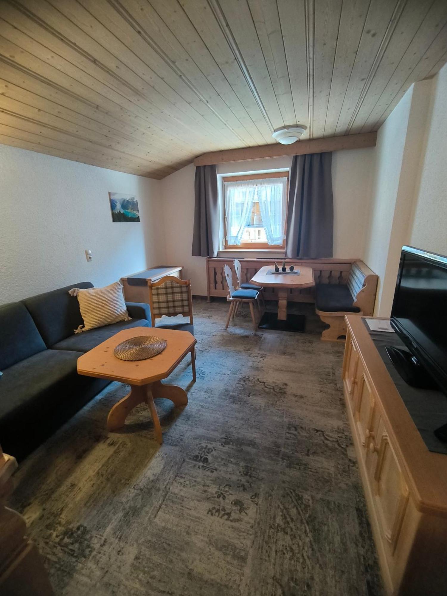 Apparthaus Alpina Pertisau Eksteriør billede